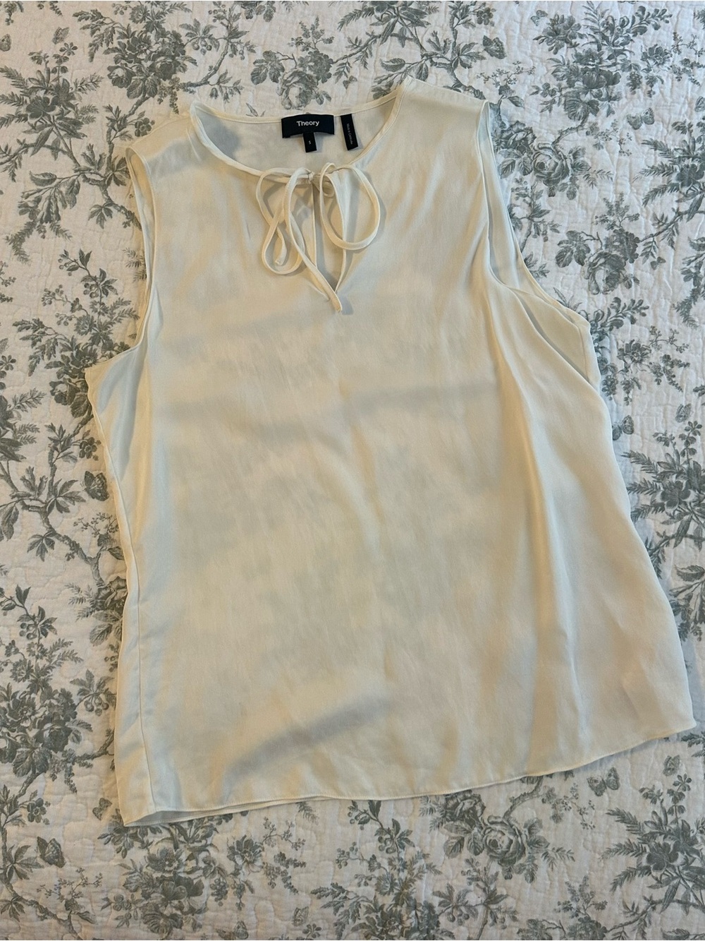 Theory Cream Tie-Neck Sleeveless Blouse